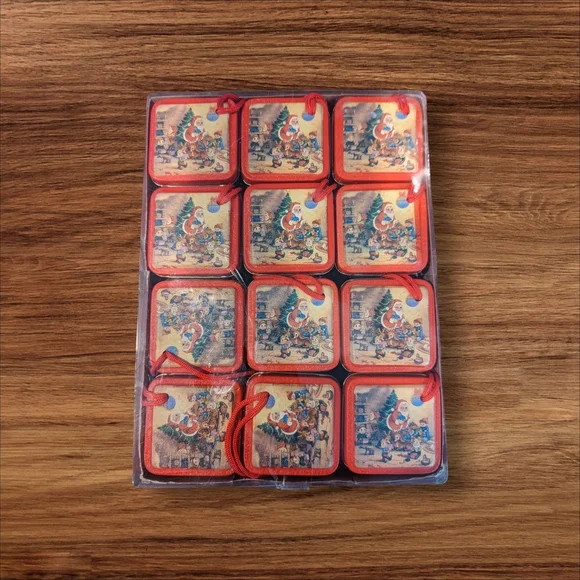 Festive Christmas Tin Ornaments- Christmas Decor - Picture 2 of 3